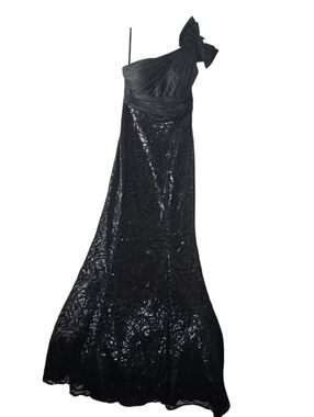 Tony Bowls La Gala Black Sequin Pleated One Shoulder Formal Gown 4 Mermaid Hem